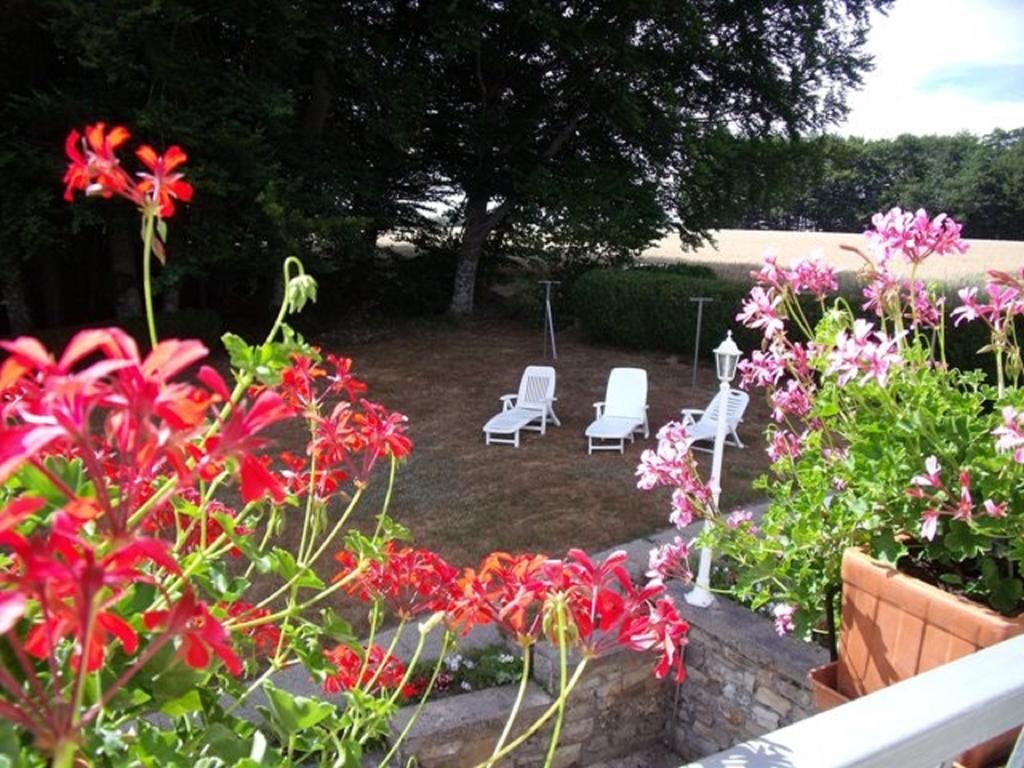 Gite Les Hirondelles Plombieres-les-Bains Exterior photo