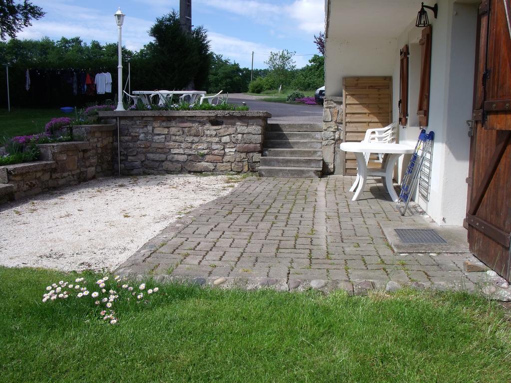 Gite Les Hirondelles Plombieres-les-Bains Exterior photo